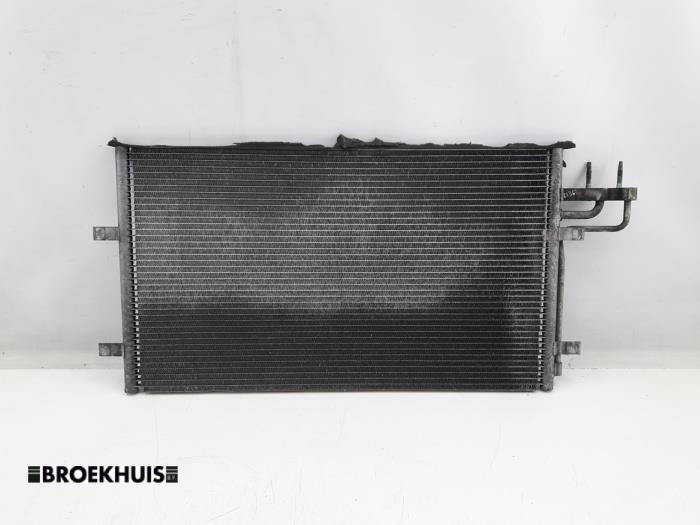 Gebruikte Airco Radiateur Ford Focus 2 Wagon 1.6 16V Prijs € 30,00 Margeregeling aangeboden door Autobedrijf Broekhuis B.V.
