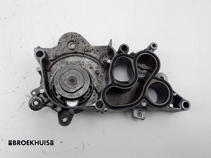 Gebruikte Waterpomp Volkswagen Golf VII Variant (AUVV) 1.2 TSI BlueMotion 16V Prijs € 25,00 Margeregeling aangeboden door Autobedrijf Broekhuis B.V.