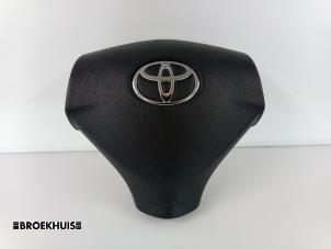 Gebruikte Airbag links (Stuur) Toyota Corolla Verso (R10/11) 1.6 16V VVT-i Prijs € 40,00 Margeregeling aangeboden door Autobedrijf Broekhuis B.V.