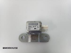 Gebruikte Airbag Sensor Suzuki Grand Vitara II (JT) 2.0 16V Prijs € 15,00 Margeregeling aangeboden door Autobedrijf Broekhuis B.V.