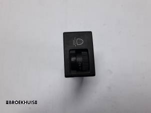 Gebruikte Schakelaar Koplamp Ihv Honda Accord (CH) 1.8i 16V S,LS Prijs € 5,00 Margeregeling aangeboden door Autobedrijf Broekhuis B.V.