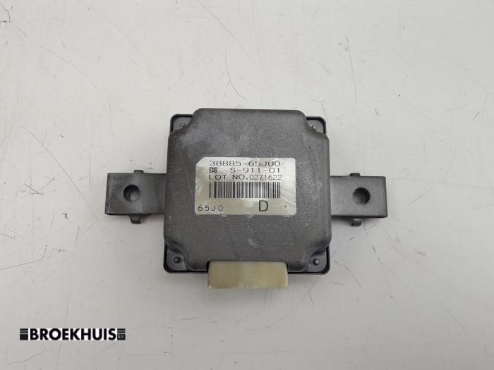 Gebruikte Computer Diversen Suzuki Grand Vitara II (JT) 2.0 16V Prijs € 80,00 Margeregeling aangeboden door Autobedrijf Broekhuis B.V.