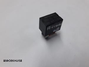 Gebruikte Relais Honda Accord (CL/CN) 2.0 i-VTEC 16V Prijs € 5,00 Margeregeling aangeboden door Autobedrijf Broekhuis B.V.