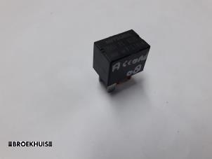 Gebruikte Relais Honda Accord (CL/CN) 2.0 i-VTEC 16V Prijs € 5,00 Margeregeling aangeboden door Autobedrijf Broekhuis B.V.