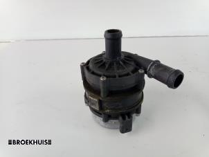 Gebruikte Extra waterpomp Polestar Polestar 2 78kWh Long Range Dual Motor Prijs € 100,00 Margeregeling aangeboden door Autobedrijf Broekhuis B.V.