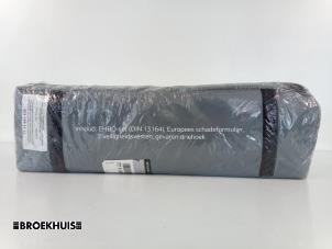 Gebruikte EHBO kit Renault Master III (MA/MB/MC/MD/MH/MF/MG/MH) 2.3 dCi 135 16V FWD Prijs € 18,15 Inclusief btw aangeboden door Autobedrijf Broekhuis B.V.