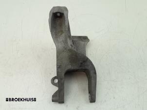 Gebruikte Motorrubber Volkswagen Transporter T6 2.0 TDI 150 Prijs € 30,25 Inclusief btw aangeboden door Autobedrijf Broekhuis B.V.