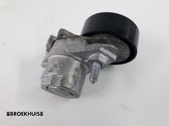 Gebruikte Spanrol Multiriem Volkswagen Up! (121) 1.0 12V 60 Prijs € 15,00 Margeregeling aangeboden door Autobedrijf Broekhuis B.V.