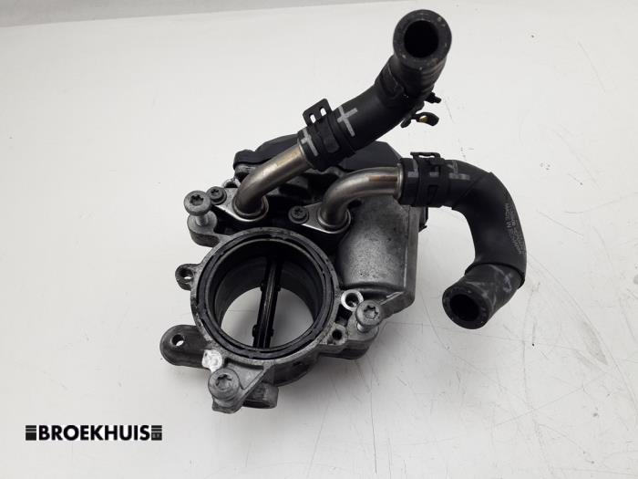 Gebruikte Gasklephuis Volkswagen Golf VII Variant (AUVV) 2.0 TDI 150 16V Prijs € 15,00 Margeregeling aangeboden door Autobedrijf Broekhuis B.V.