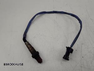 Gebruikte Lambda Sonde Porsche 911 (996) 3.6 Carrera 4 24V Prijs € 50,00 Margeregeling aangeboden door Autobedrijf Broekhuis B.V.