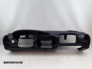 Gebruikte Dashboard Porsche 911 (996) 3.6 Carrera 4 24V Prijs € 950,00 Margeregeling aangeboden door Autobedrijf Broekhuis B.V.