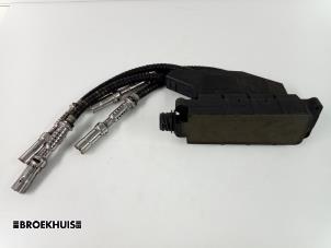 Gebruikte Bobine BMW 3 serie Touring (E36/3) 316i Prijs € 15,00 Margeregeling aangeboden door Autobedrijf Broekhuis B.V.