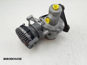 Gebruikte Rembol Audi A3 Sportback (8VA/8VF) 1.4 TFSI 16V e-tron Prijs € 150,00 Margeregeling aangeboden door Autobedrijf Broekhuis B.V.