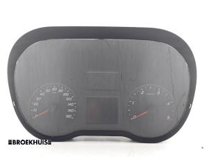 Gebruikte Tellerklok Mercedes Sprinter 3,5t (907.6/910.6) 316 CDI 2.1 D RWD Prijs € 332,75 Inclusief btw aangeboden door Autobedrijf Broekhuis B.V.