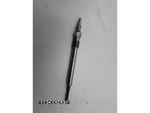 Gebruikte Gloeikaars Skoda Octavia Combi (5EAC) 1.6 TDI Greenline 16V Prijs € 10,00 Margeregeling aangeboden door Autobedrijf Broekhuis B.V.