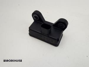 Gebruikte Esp computer Renault Megane III Grandtour (KZ) 1.5 dCi 110 Prijs € 35,00 Margeregeling aangeboden door Autobedrijf Broekhuis B.V.