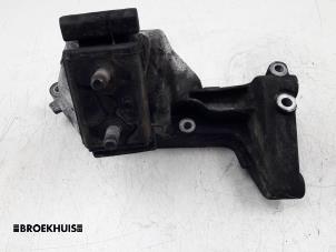 Gebruikte Motorsteun Iveco New Daily VI 33S16, 35C16, 35S16 Prijs € 36,30 Inclusief btw aangeboden door Autobedrijf Broekhuis B.V.