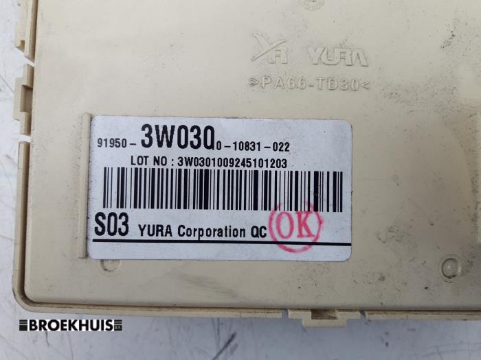 Zekeringkast van een Kia Sportage (SL) 2.0 CVVT 16V 4x2 2010