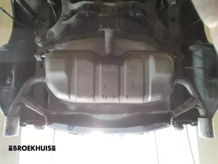 Gebruikte Uitlaat Einddemper Mazda 6 SportBreak (GJ/GH/GL) 2.2 SkyActiv-D 150 16V Prijs € 100,00 Margeregeling aangeboden door Autobedrijf Broekhuis B.V.