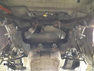 Gebruikte Subframe Landrover Range Rover Velar (LY) 3.0 D300 AWD Prijs € 400,00 Margeregeling aangeboden door Autobedrijf Broekhuis B.V.