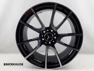 Gebruikte Velg Mercedes C Estate (S205) C-180 1.6 16V BlueEfficiency Prijs € 125,00 Margeregeling aangeboden door Autobedrijf Broekhuis B.V.