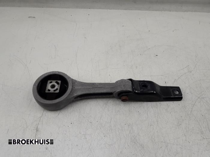 Gebruikte Motorsteun Skoda Fabia II Combi 1.2 TDI 12V Greenline Prijs € 20,00 Margeregeling aangeboden door Autobedrijf Broekhuis B.V.