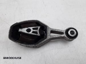 Gebruikte Motorsteun Renault Trafic (1FL/2FL/3FL/4FL) 1.6 dCi 125 Twin Turbo Prijs € 24,20 Inclusief btw aangeboden door Autobedrijf Broekhuis B.V.