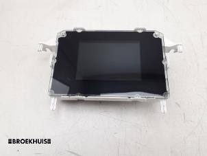 Gebruikte Display Multi Media regelunit Ford B-Max (JK8) 1.6 Ti-VCT 16V Prijs € 50,00 Margeregeling aangeboden door Autobedrijf Broekhuis B.V.