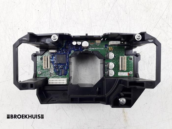 Gebruikte Module (diversen) Volvo V70 (BW) 2.4 D 20V Prijs € 25,00 Margeregeling aangeboden door Autobedrijf Broekhuis B.V.
