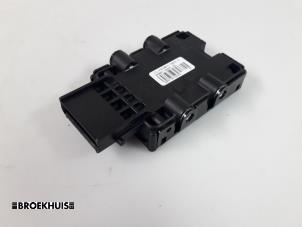 Gebruikte Brandstofpomp module Lexus IS (E3) 300h 2.5 16V Prijs € 40,00 Margeregeling aangeboden door Autobedrijf Broekhuis B.V.