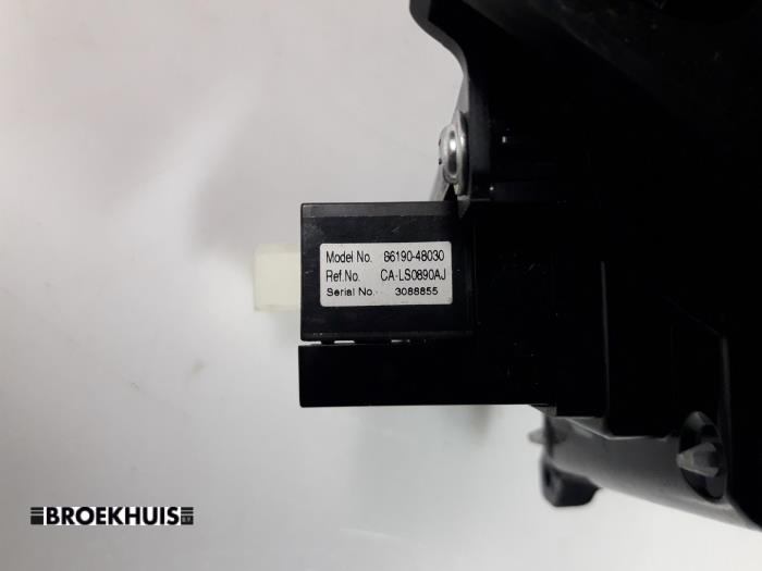 AUX/USB aansluiting van een Lexus CT 200h 1.8 16V 2011