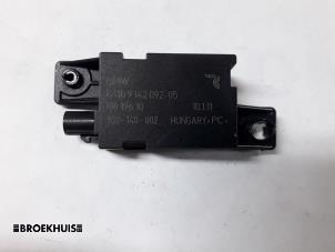 Gebruikte Antenne Versterker Mini Countryman (R60) 1.6 16V Cooper S ALL4 Prijs € 10,00 Margeregeling aangeboden door Autobedrijf Broekhuis B.V.