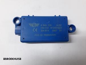 Gebruikte Alarm module Mini Mini (R56) Prijs € 10,00 Margeregeling aangeboden door Autobedrijf Broekhuis B.V.