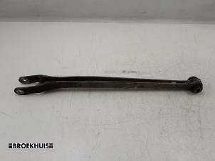 Gebruikte Reactiestang rechts-achter Porsche Boxster (987) 3.4 S 24V Prijs € 100,00 Margeregeling aangeboden door Autobedrijf Broekhuis B.V.