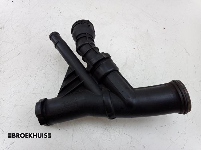 Gebruikte Waterpijp Skoda Kodiaq 2.0 TDI 150 16V Prijs € 25,00 Margeregeling aangeboden door Autobedrijf Broekhuis B.V.