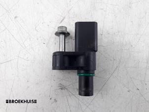 Gebruikte Nokkenas Sensor Peugeot 208 I (CA/CC/CK/CL) 1.2 Vti 12V PureTech 82 Prijs € 15,00 Margeregeling aangeboden door Autobedrijf Broekhuis B.V.