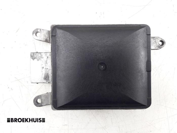Gebruikte Dode hoek sensor BMW 6 serie (F12) M6 V8 32V TwinPower Turbo Prijs € 100,00 Margeregeling aangeboden door Autobedrijf Broekhuis B.V.