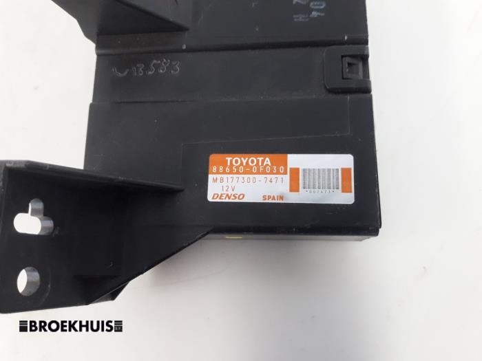 Computer Koeling van een Toyota Corolla Verso (R10/11) 1.6 16V VVT-i 2006