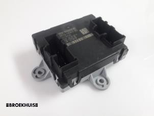 Gebruikte Module Centrale Deurvergrendeling Landrover Discovery Sport (LC) 2.0 Si4 16V Prijs € 45,00 Margeregeling aangeboden door Autobedrijf Broekhuis B.V.