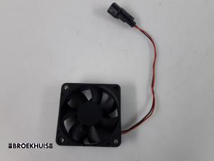 Gebruikte Ventilator overige Landrover Range Rover Sport (LS) 3.0 S TDV6 Prijs € 20,00 Margeregeling aangeboden door Autobedrijf Broekhuis B.V.