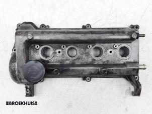 Gebruikte Kleppendeksel Toyota Yaris Verso (P2) 1.5 16V Prijs € 50,00 Margeregeling aangeboden door Autobedrijf Broekhuis B.V.