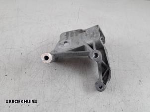 Gebruikte Motorrubber Volvo V90 II (PW) 2.0 T5 16V Prijs € 30,00 Margeregeling aangeboden door Autobedrijf Broekhuis B.V.