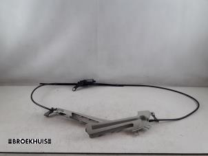 Gebruikte Steun Hoedenplank Volvo V90 II (PW) 2.0 T5 16V Prijs € 130,00 Margeregeling aangeboden door Autobedrijf Broekhuis B.V.