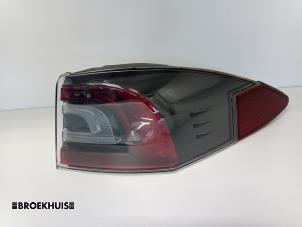 Gebruikte Achterlicht rechts Tesla Model S 75D Prijs € 350,00 Margeregeling aangeboden door Autobedrijf Broekhuis B.V.