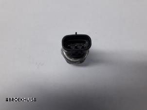 Gebruikte Druksensor airco Toyota Yaris II (P9) Prijs € 10,00 Margeregeling aangeboden door Autobedrijf Broekhuis B.V.