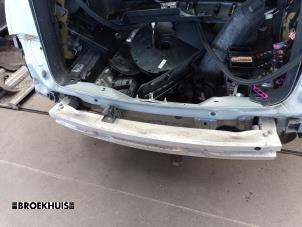 Gebruikte Bumperbalk achter Audi Q5 (8RB) 2.0 TDI 16V Quattro Prijs € 60,00 Margeregeling aangeboden door Autobedrijf Broekhuis B.V.