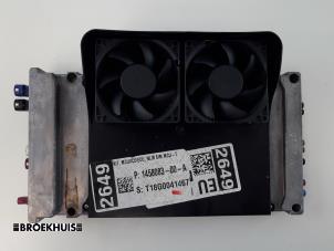 Gebruikte Computer Cruise Control Tesla Model S 75D Prijs € 500,00 Margeregeling aangeboden door Autobedrijf Broekhuis B.V.