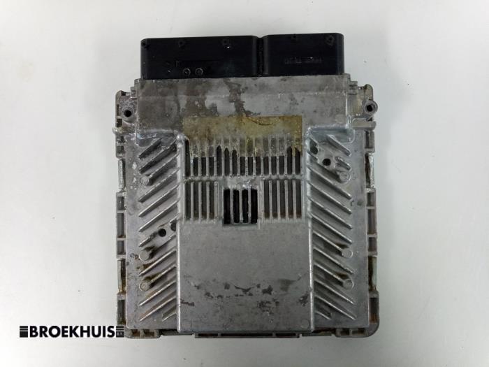 Gebruikte Inspuitcomputer Audi S4 (B8) S4 3.0 TFSI V6 24V Prijs € 300,00 Margeregeling aangeboden door Autobedrijf Broekhuis B.V.