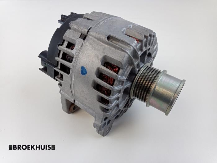 Gebruikte Dynamo Seat Ibiza V (KJB) 1.0 TSI 12V Prijs € 80,00 Margeregeling aangeboden door Autobedrijf Broekhuis B.V.