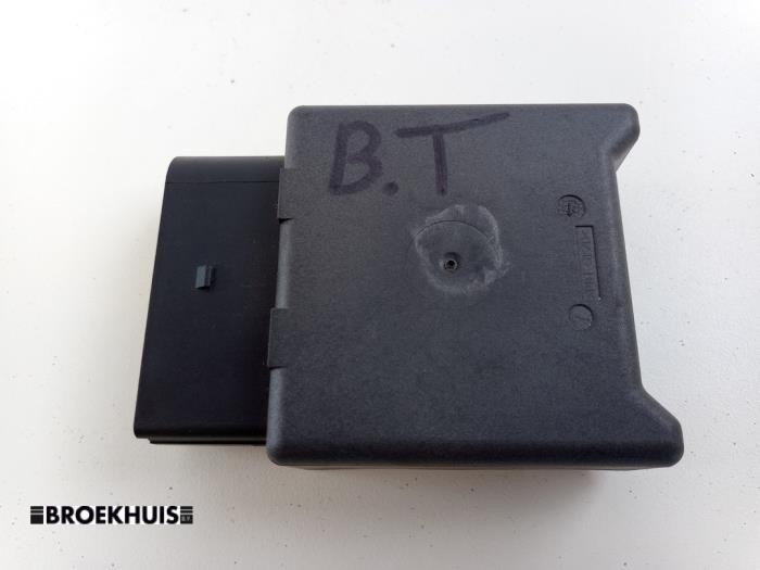 Gebruikte Brandstofpomp module Seat Ibiza V (KJB) 1.0 TSI 12V Prijs € 40,00 Margeregeling aangeboden door Autobedrijf Broekhuis B.V.